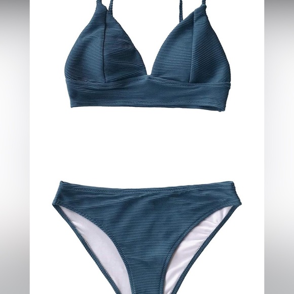 ~Women Bikini Set Solid Color Sexy Triangle Two Piece Swimsuit~ - Picture 6 of 8